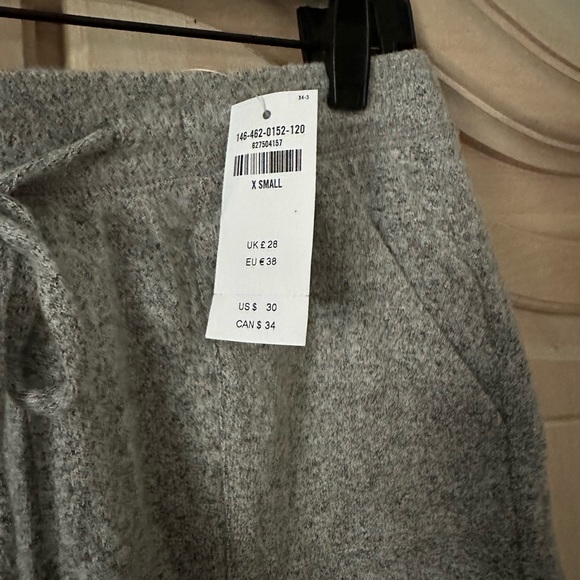 *2/$10 SALE* Abercrombie & Fitch Plush shorts - Picture 2 of 3